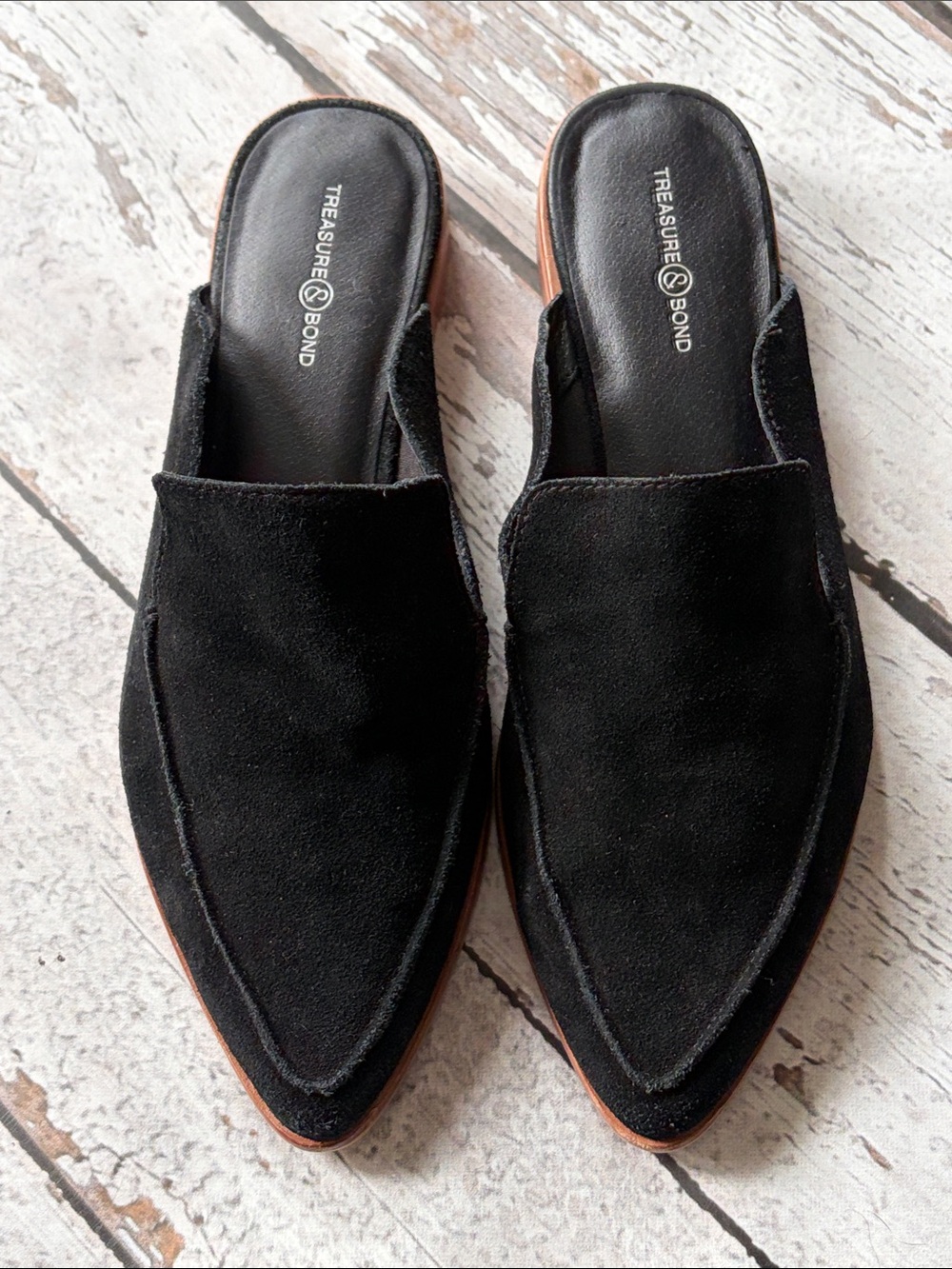 Treasure & Bond Black Pointed Suede Slip-On Mules